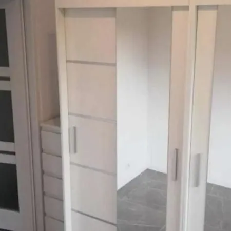 Polna 14 Salon Z Aneksem, Sypialnia, Lazienka, Parter شقة مارونجوفو